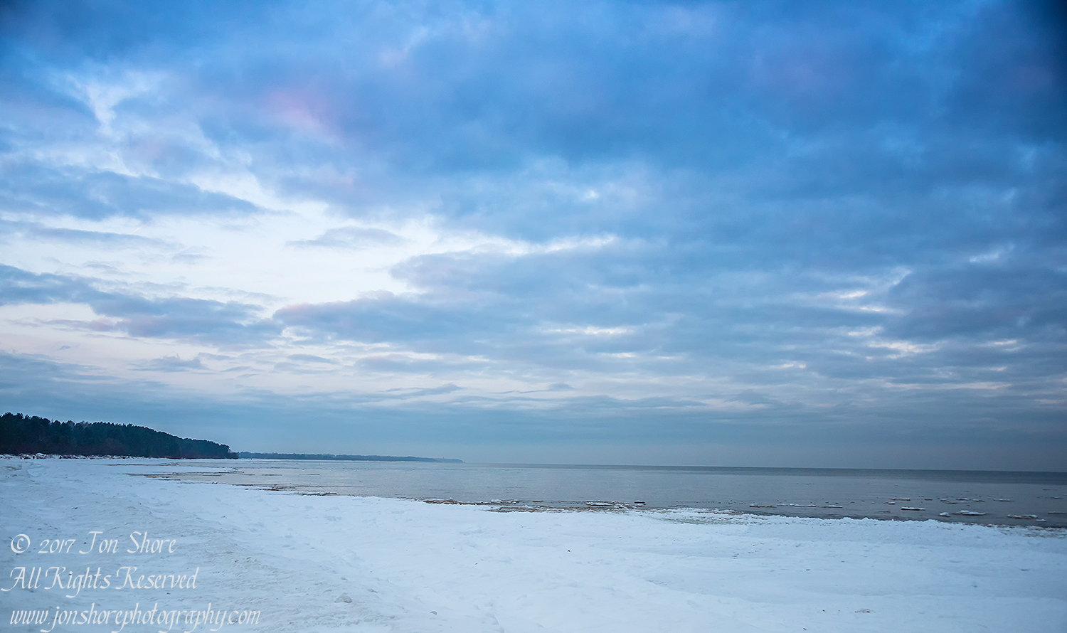 Winter at a Baltic Sea Beach. Nikkor 28mm
