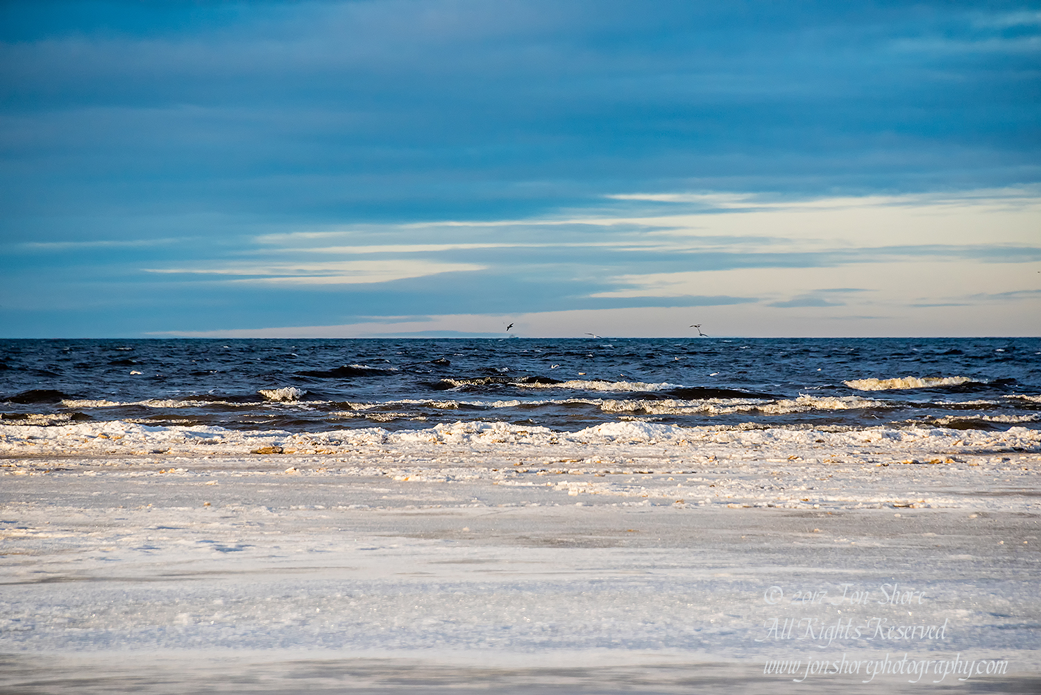 Baltic beach in winter. Nikkor 200mm