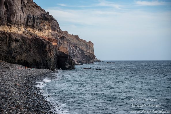 Playa de Tasarte, Gran Canaria. Nikkor 28mm