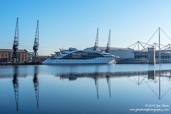 Yacht Hotel London Docklands